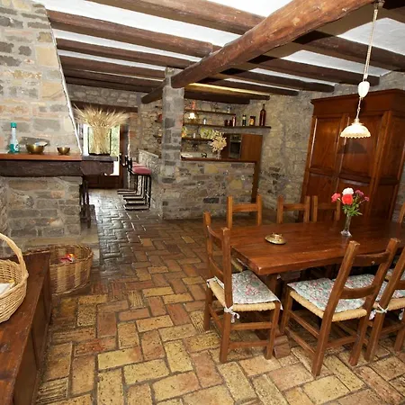 Sleeps 8 Pool Wifi Villa *
